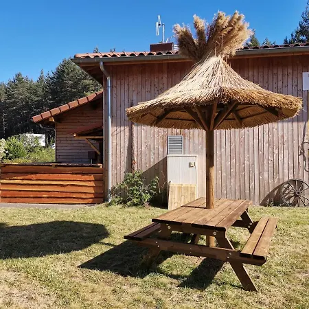 Semesteranläggning (resort) Les Du Haut-forez 3*